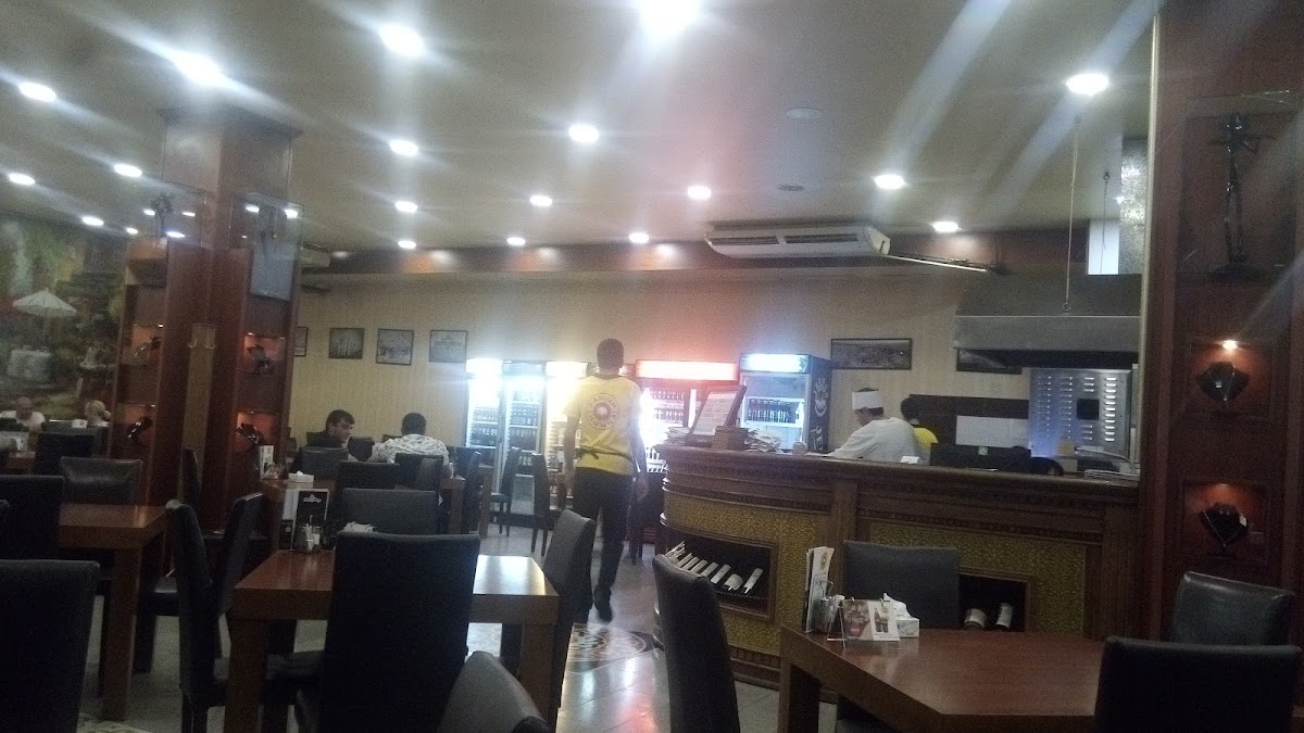 Tashir Pizza