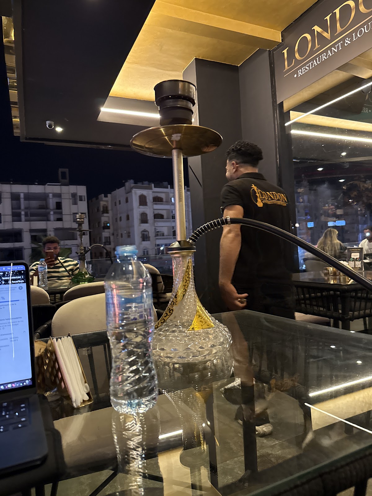London Restaurant & Lounge