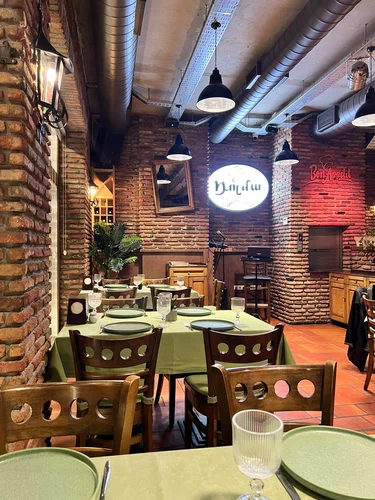 Dolma lunchroom